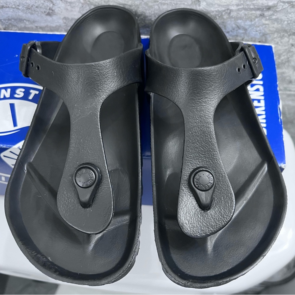 Birkenstock Ladies Size 6 Waterproof Thong Sandal